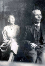 Frank O’Connor’s parents - Michael (Mick) and Mary (Minnie)